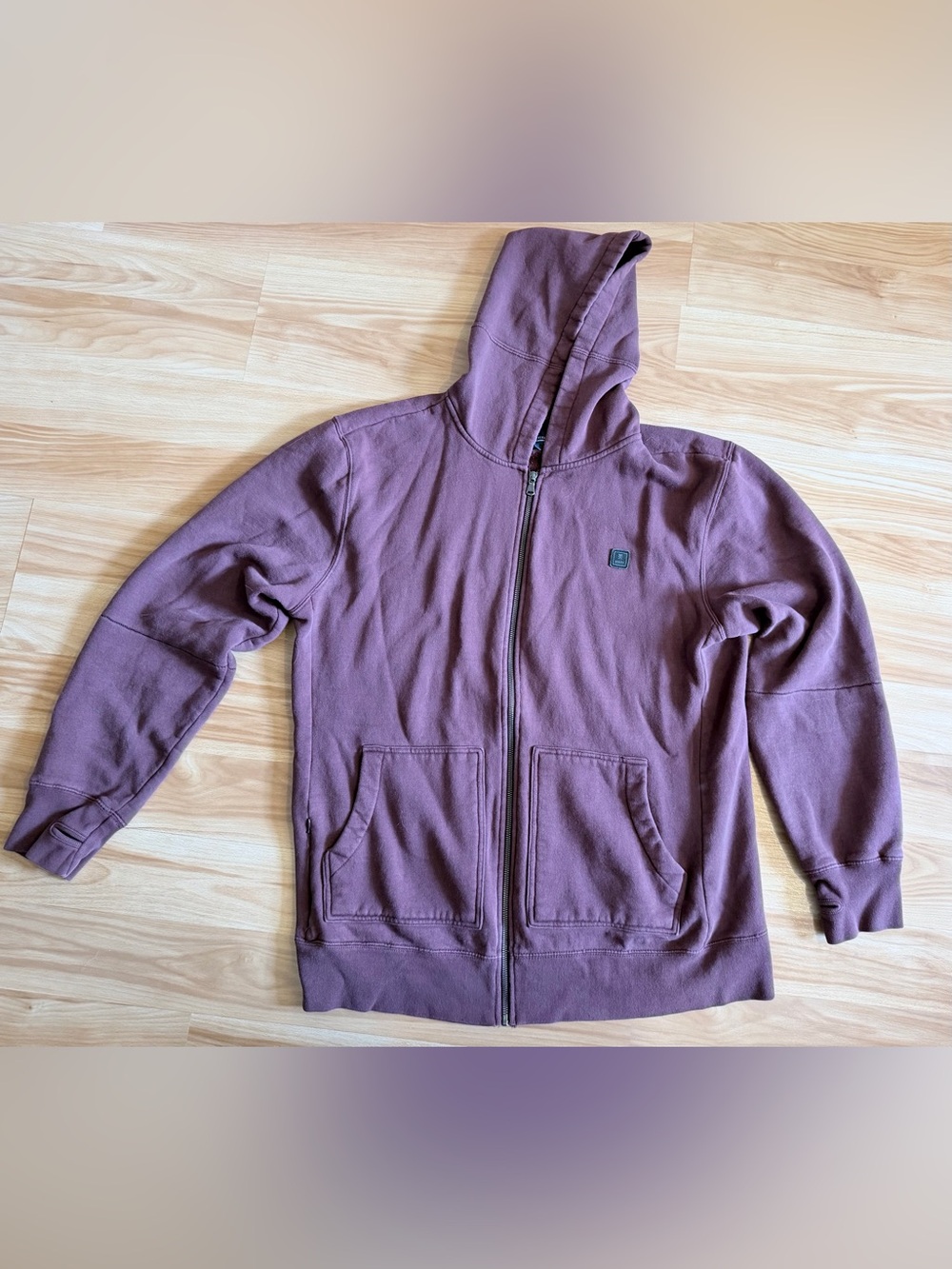 Roark Men’s Zip-Up Hoodie Maroon. XL